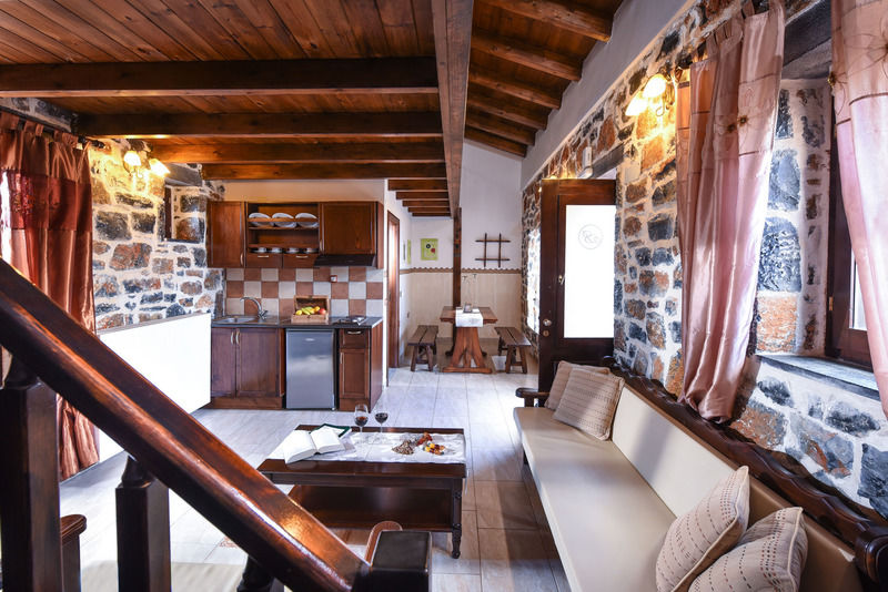 Balsamico Traditional Suites Hersonissos  Exterior foto